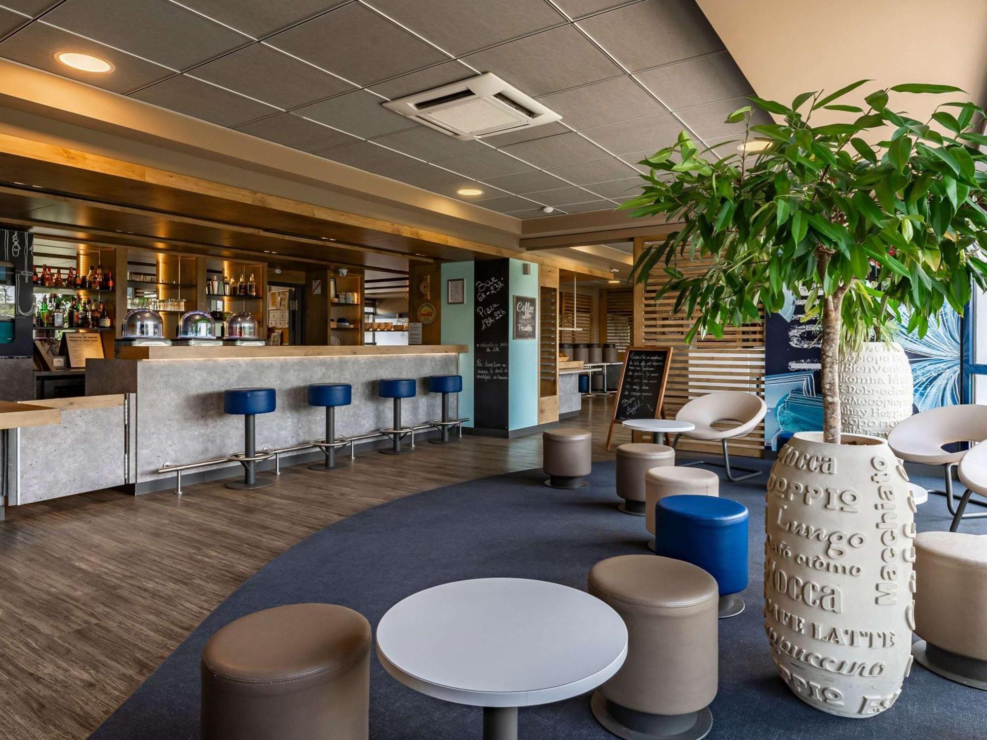 Ibis Budget Marne La Vallee Pontault Combault 외부 사진
