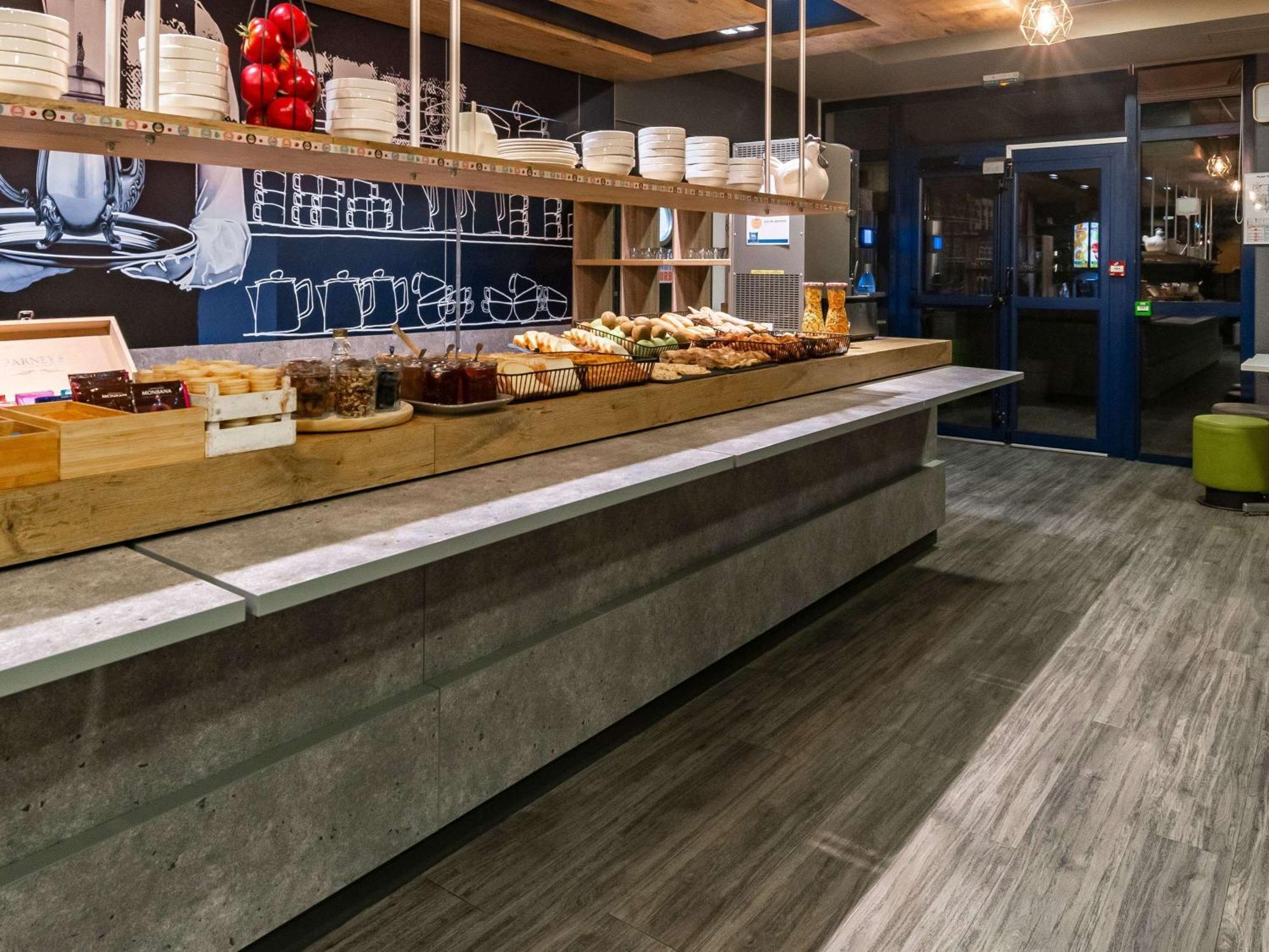 Ibis Budget Marne La Vallee Pontault Combault 외부 사진