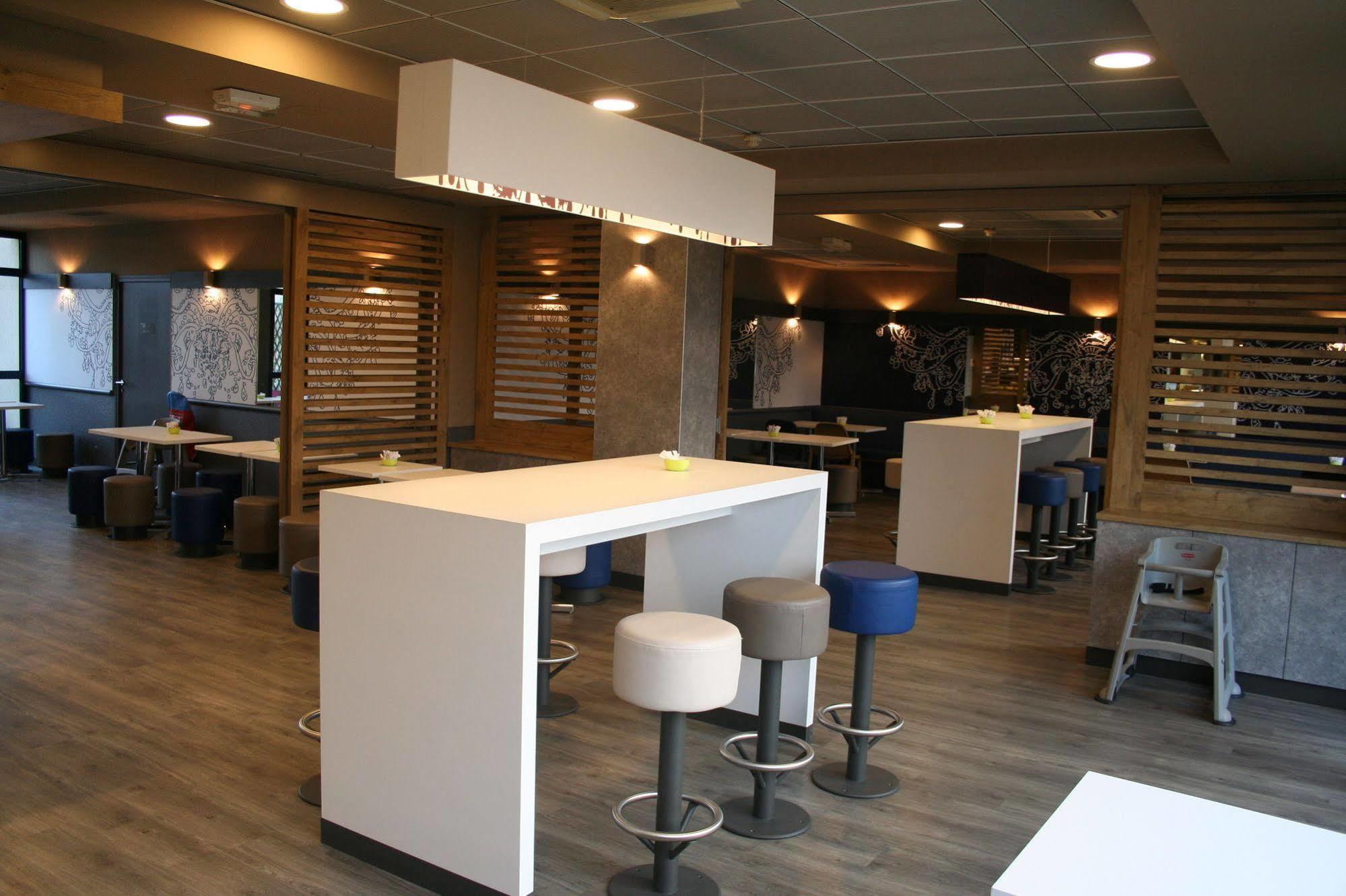 Ibis Budget Marne La Vallee Pontault Combault 외부 사진