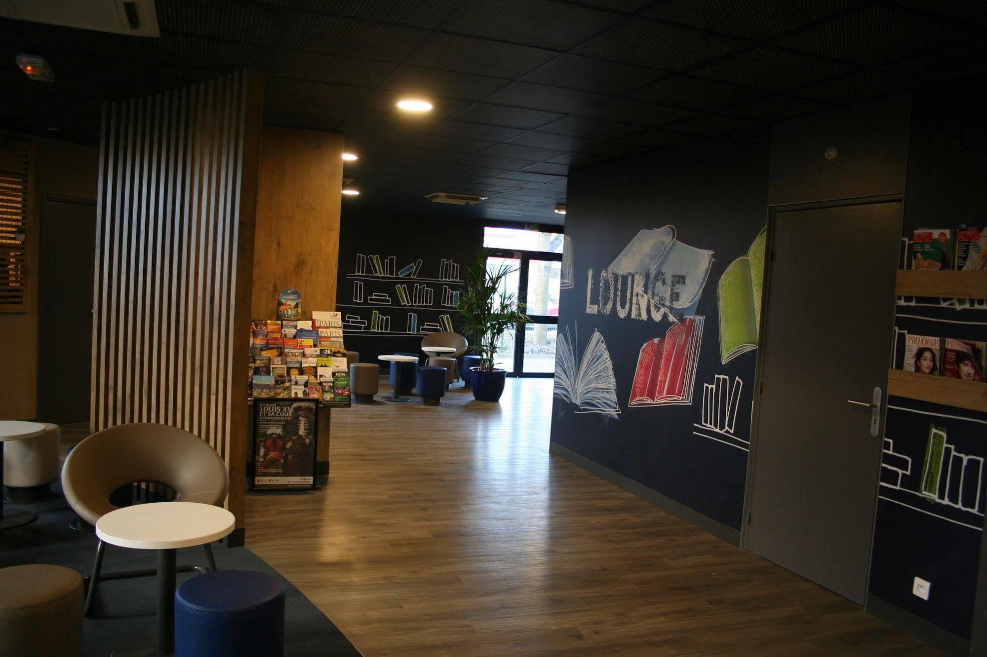 Ibis Budget Marne La Vallee Pontault Combault 외부 사진